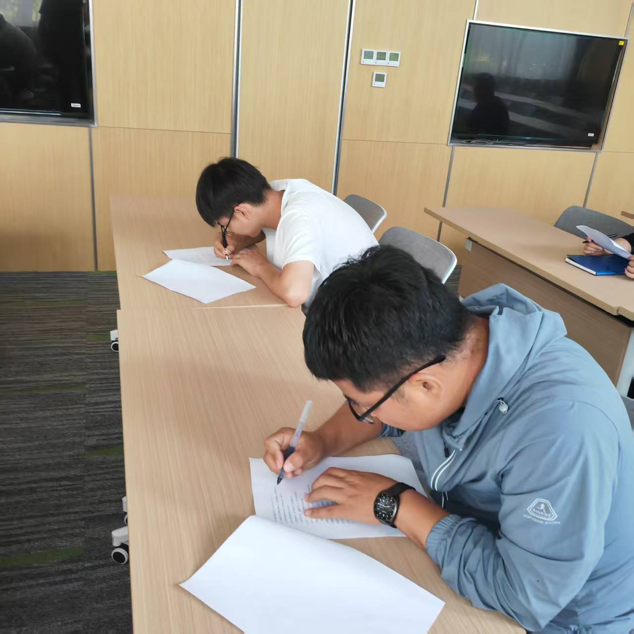 以考促学强技能 砺练精兵展锋芒丨不朽情缘电子游戏官网清治开展运维岗位技能测评