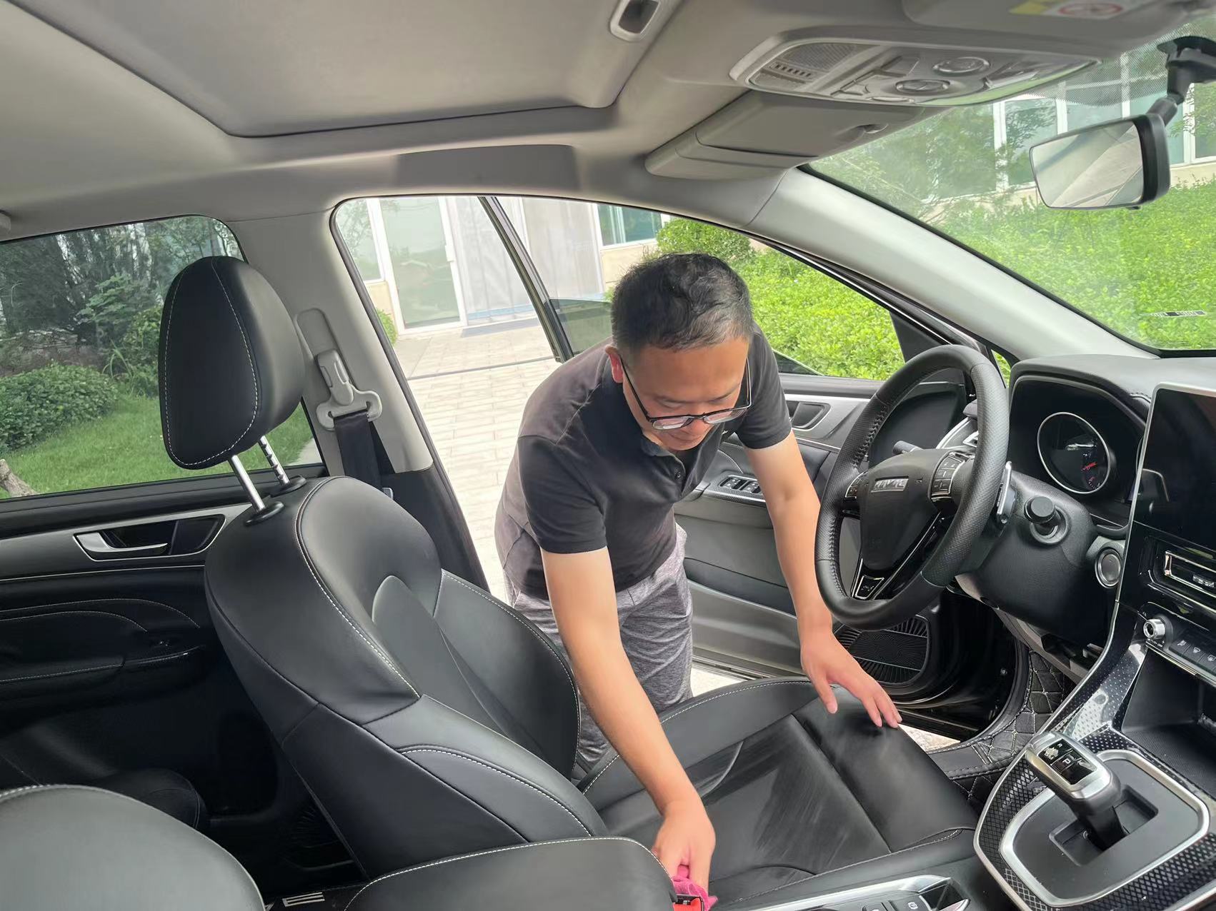 不朽情缘电子游戏官网清治员工风采丨平凡之“光”，闪“耀力量”